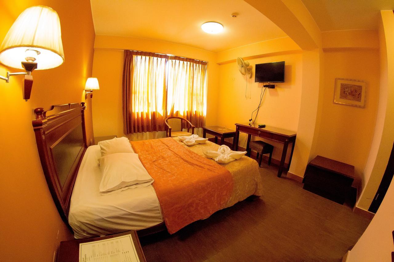 Hotel La Primacia ลิมา ภายนอก รูปภาพ